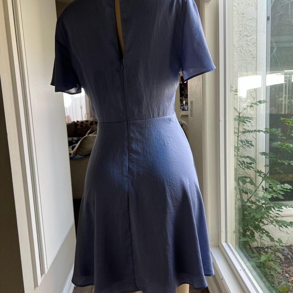 Express dress - Picture 2 of 2